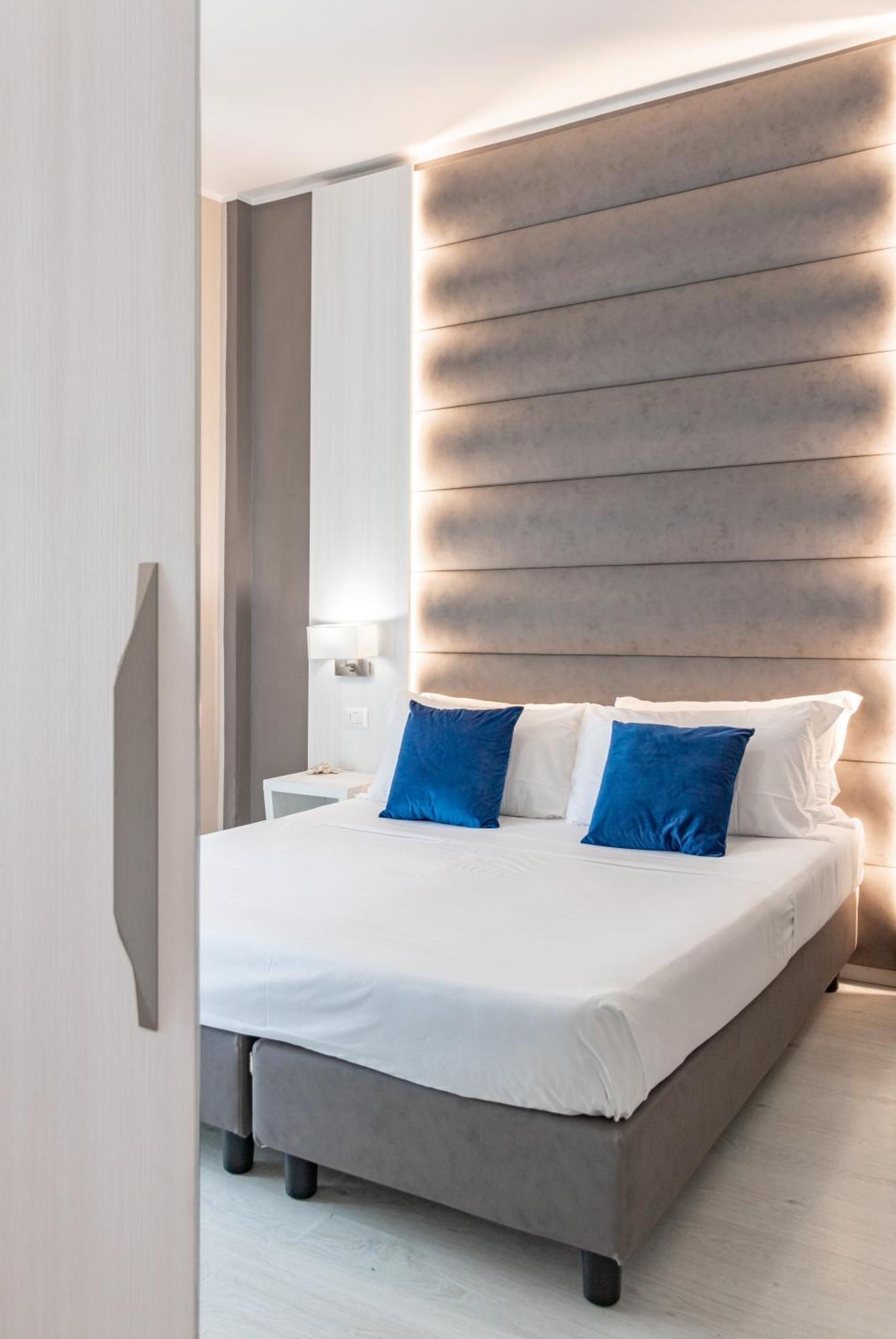 Hotel Biancamano Rimini Esterno foto
