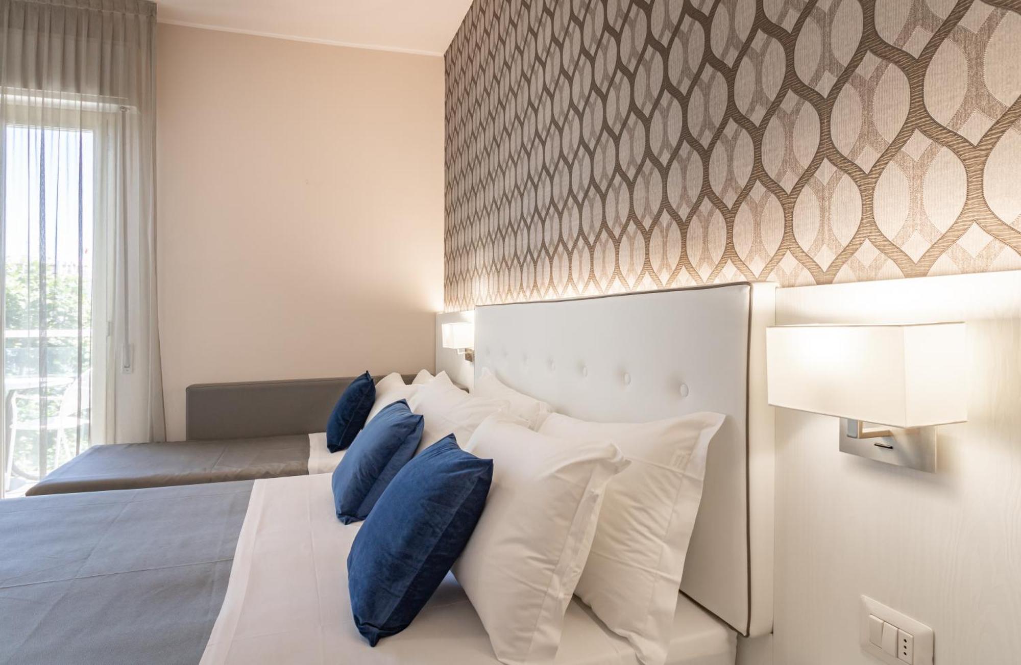 Hotel Biancamano Rimini Esterno foto