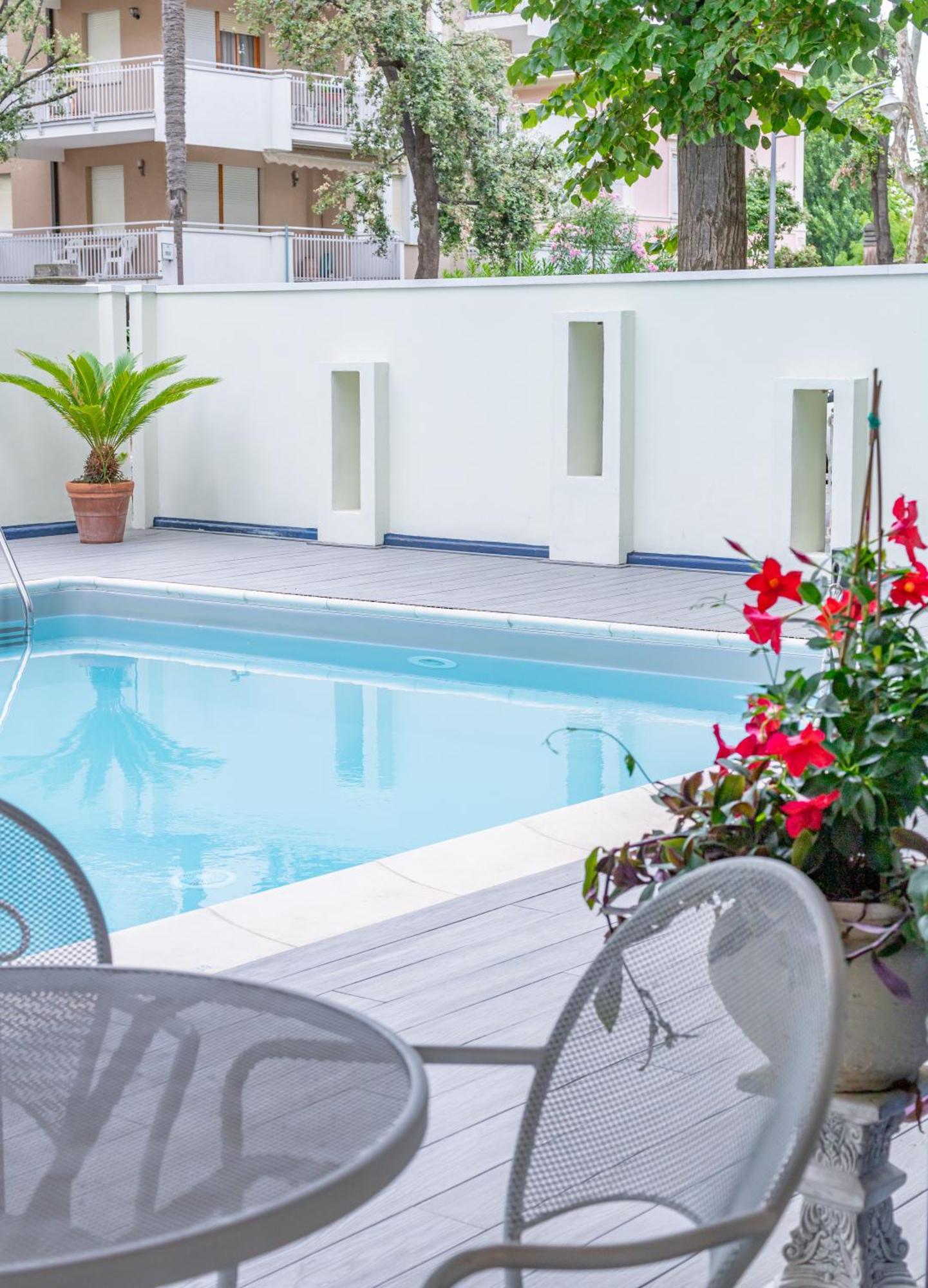 Hotel Biancamano Rimini Esterno foto